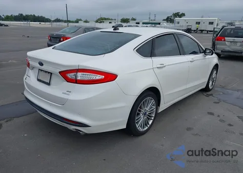2015 Ford Fusion Se z USA, uszkodzony, nr VIN 1FA6P0HD7F5118173